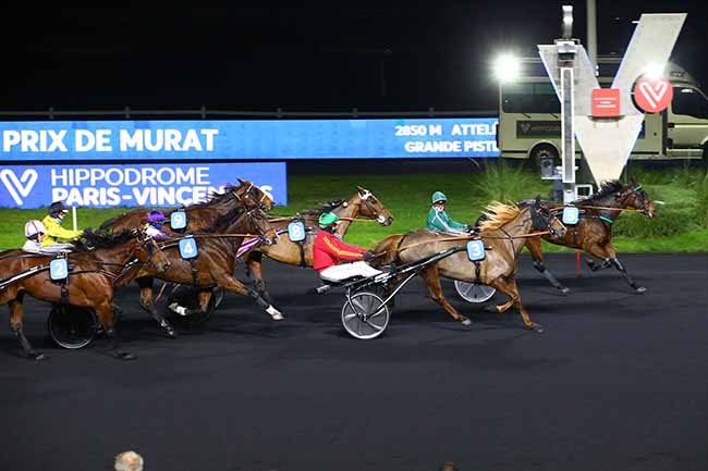 Photo d'arrivée de la course pmu PRIX DE MURAT à PARIS-VINCENNES le Jeudi 8 décembre 2022