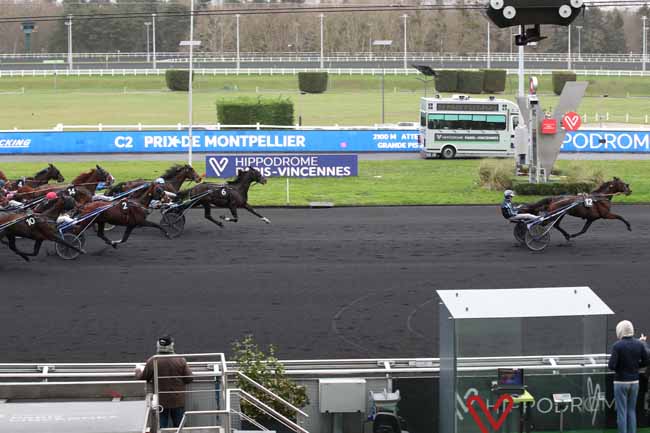 Photo d'arrivée de la course pmu PRIX DE MONTPELLIER à PARIS-VINCENNES le Jeudi 5 janvier 2023