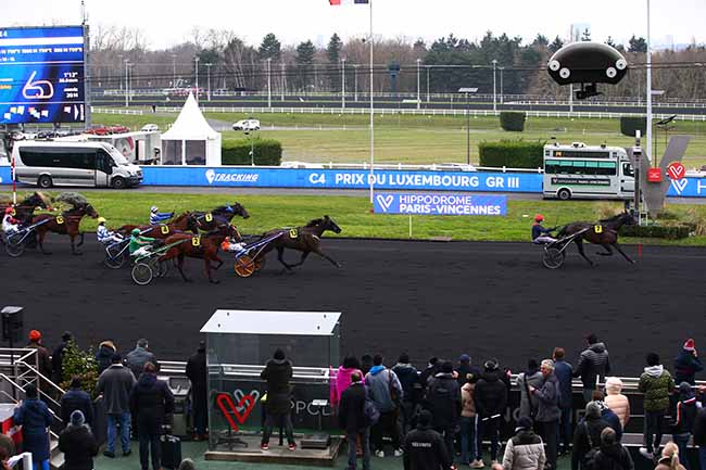 Photo d'arrivée de la course pmu PRIX DU LUXEMBOURG à PARIS-VINCENNES le Samedi 28 janvier 2023
