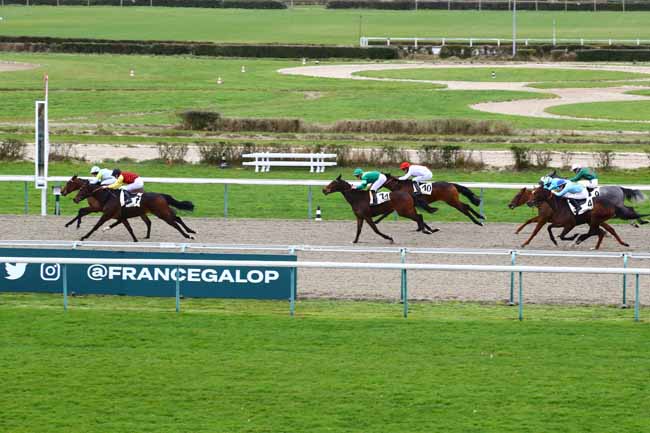 Photo d'arrivée de la course pmu PRIX DE SAINT-VALERY à DEAUVILLE le Vendredi 10 mars 2023