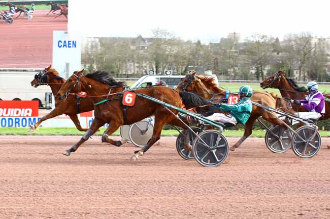 Photo d'arrivée de la course pmu PRIX DE FRENOUVILLE à CAEN le Jeudi 16 mars 2023