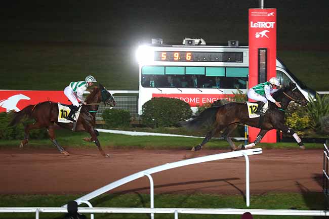 Photo d'arrivée de la course pmu PRIX DE FENAIN à ENGHIEN le Vendredi 17 mars 2023