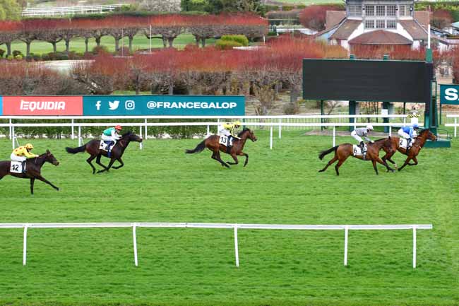 Photo d'arrivée de la course pmu PRIX DU DEBUT à SAINT CLOUD le Jeudi 23 mars 2023