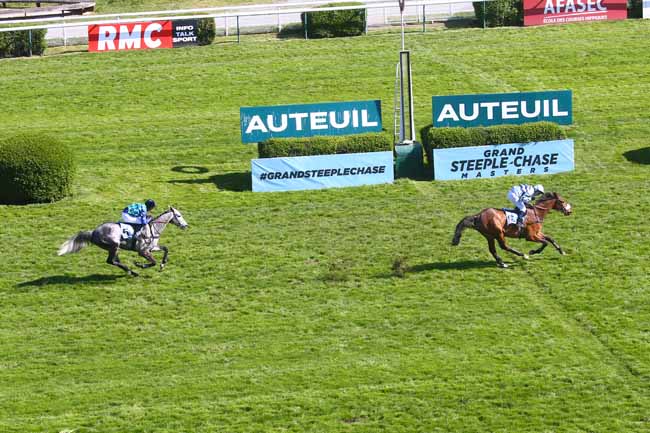 Photo d'arrivée de la course pmu GSC MASTERS - PRIX MURAT à AUTEUIL le Samedi 8 avril 2023