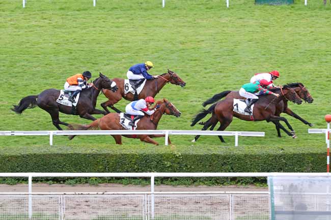 Photo d'arrivée de la course pmu PRIX ARMOS à SAINT CLOUD le Vendredi 23 juin 2023