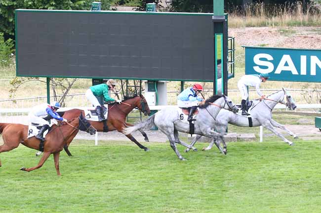 Photo d'arrivée de la course pmu PRIX GENERAL DE SAINT-DIDIER - TROPHEE STUDIO HARCOURT à SAINT CLOUD le Samedi 8 juillet 2023