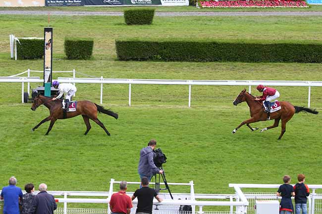 Photo d'arrivée de la course pmu PRIX HENRI DE SAINT-DELIS (PRIX DES NAIADES) à CLAIREFONTAINE le Samedi 29 juillet 2023