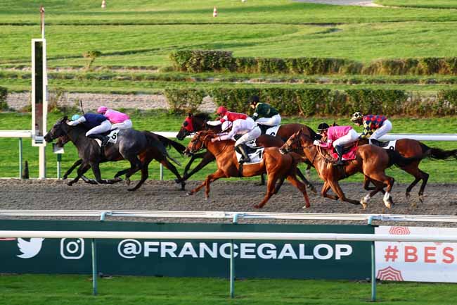 Photo d'arrivée de la course pmu PRIX GUY DU FAUR DE PIBRAC - IJOCKEY GPA HANDICAP CHALLENGE à DEAUVILLE le Jeudi 3 août 2023