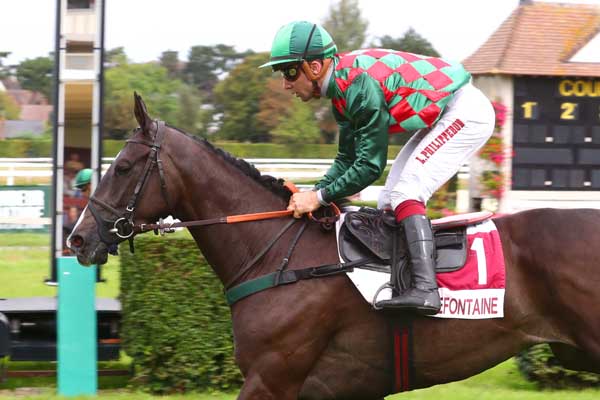 Photo d'arrivée de la course pmu PRIX DES VANS BARBOT (PRIX D'ANGLET) à CLAIREFONTAINE le Lundi 11 septembre 2023