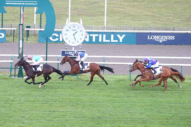 Photo d'arrivée de la course pmu PRIX DE LA FORTERELLE à CHANTILLY le Mercredi 13 septembre 2023