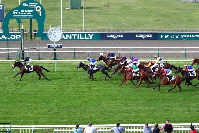 Photo d'arrivée de la course pmu PRIX DU LAVOIR DE LA CHAUSSEE à CHANTILLY le Jeudi 28 septembre 2023