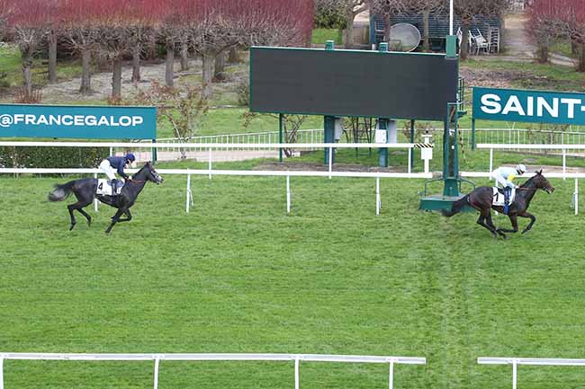 Photo d'arrivée de la course pmu PRIX OMNIUM II à SAINT CLOUD le Samedi 16 mars 2024