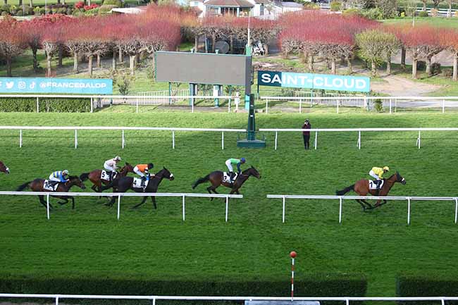 Photo d'arrivée de la course pmu PRIX DU ROUSSILLON à SAINT CLOUD le Lundi 1 avril 2024