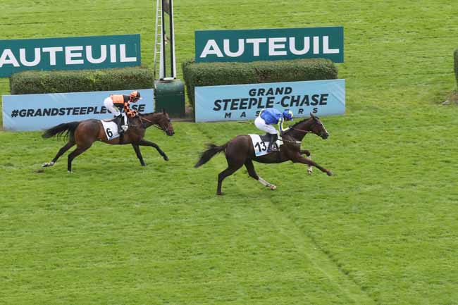 Photo d'arrivée de la course pmu PRIX 