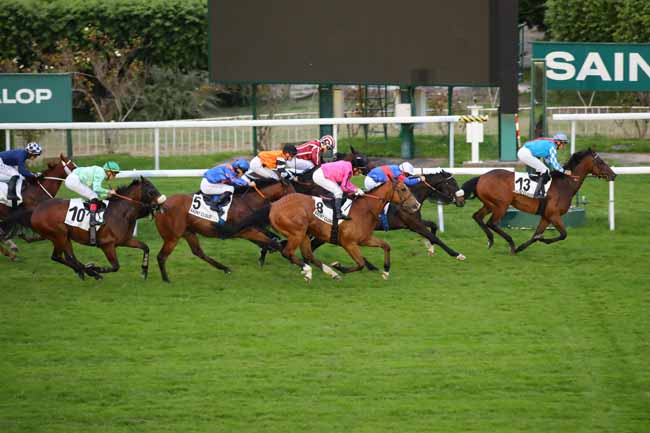 Photo d'arrivée de la course pmu PRIX DE JOUARS-PONTCHARTRAIN à SAINT CLOUD le Samedi 25 mai 2024