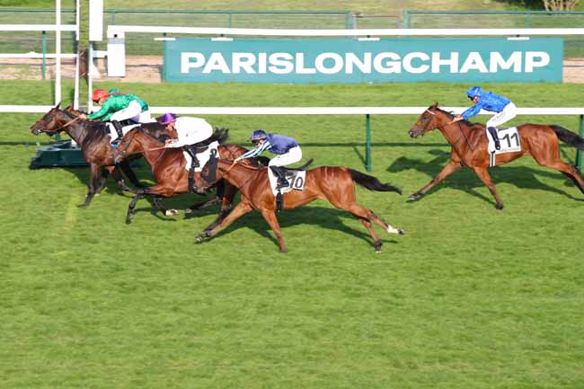 Photo d'arrivée de la course pmu PRIX DES ARTS ET METIERS à LONGCHAMP le Jeudi 6 juin 2024
