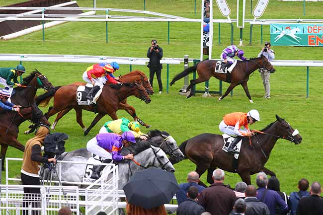 Arrivée quinté pmu PRIX RACE AND CARE à COMPIEGNE