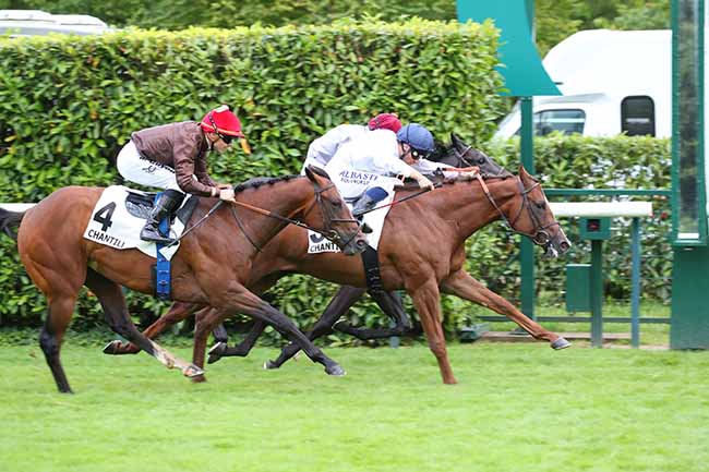 Photo d'arrivée de la course pmu PRIX DU SOLEIL DE BRETAGNE à CHANTILLY le Mardi 2 juillet 2024