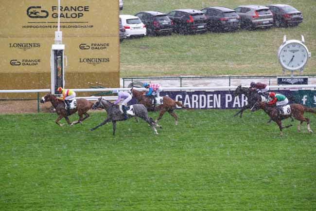 Photo d'arrivée de la course pmu PRIX DE FLEURUS à LONGCHAMP le Samedi 13 juillet 2024