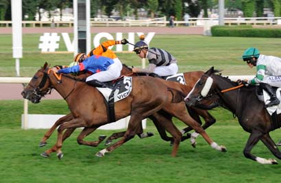 Photo d'arrivée de la course pmu PRIX TRIPOLETTE à VICHY le Mardi 16 juillet 2024