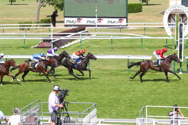 Photo d'arrivée de la course pmu PRIX PELLEAS à COMPIEGNE le Lundi 22 juillet 2024