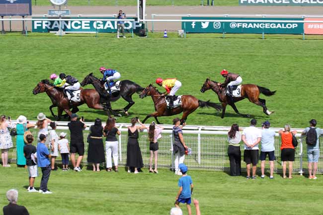 Photo d'arrivée de la course pmu PRIX DE GRANVILLE à DEAUVILLE le Mardi 30 juillet 2024