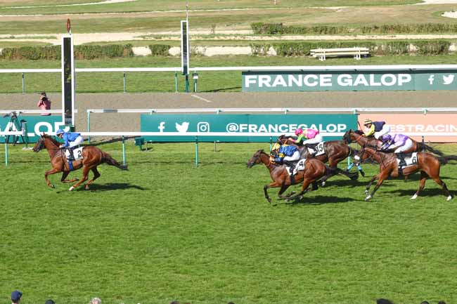 Photo d'arrivée de la course pmu PRIX DE L'AVANT-PORT D'HONFLEUR à DEAUVILLE le Samedi 10 août 2024