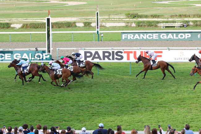 Photo d'arrivée de la course pmu PRIX DU CHEVAL REFORME (PRIX DAUGER) à DEAUVILLE le Jeudi 22 août 2024