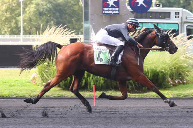 Photo d'arrivée de la course pmu PRIX ALFRED LEFEVRE à PARIS-VINCENNES le Samedi 24 août 2024