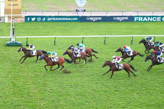 Photo d'arrivée de la course pmu PRIX DE MIROMESNIL à LONGCHAMP le Dimanche 8 septembre 2024