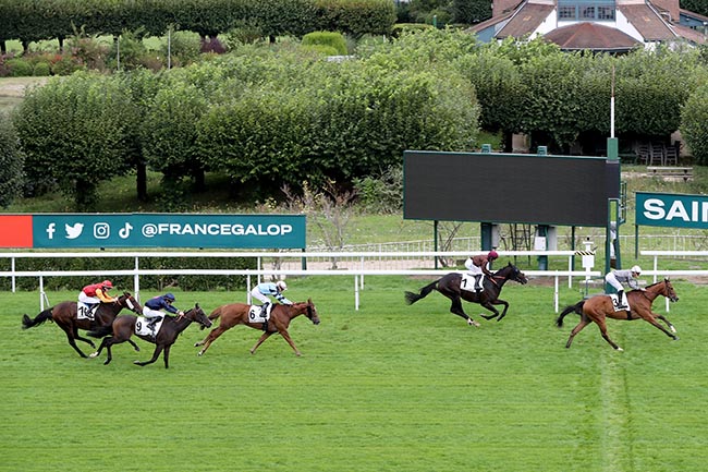 Photo d'arrivée de la course pmu PRIX DE BLANQUEFORT à SAINT CLOUD le Lundi 9 septembre 2024