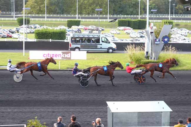Photo d'arrivée de la course pmu PRIX CITIZEN KID (PRIX DE DENAIN) à PARIS-VINCENNES le Samedi 14 septembre 2024