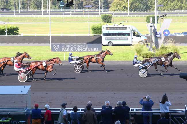Arrivée quinté pmu PRIX DES HIPPODROMES DU MORBIHAN à PARIS-VINCENNES