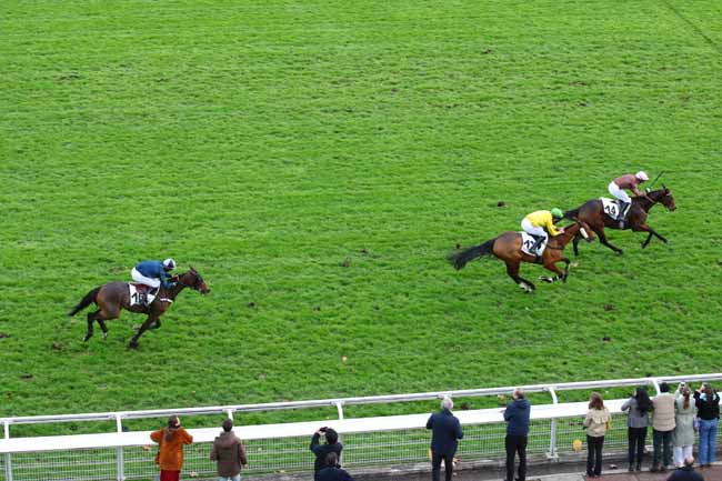 Arrivée quinté pmu PRIX DU CENTRE D'ENTRAINEMENT DE DRAGEY-RONTHON (PRIX MARC ANTONY) à AUTEUIL