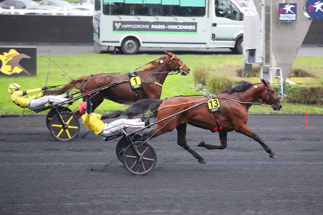 Arrivée quinté pmu PRIX MAURICE DE FOLLEVILLE - FINALE DU GRAND NATIONAL DU TROT à PARIS-VINCENNES