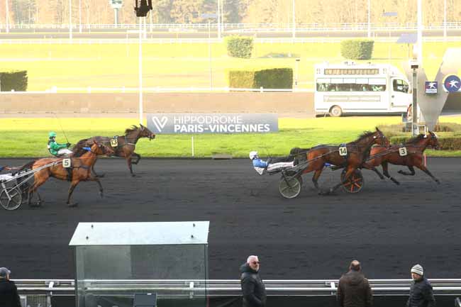 Arrivée quinté pmu PRIX DE VILLERS-COTTERETS à PARIS-VINCENNES