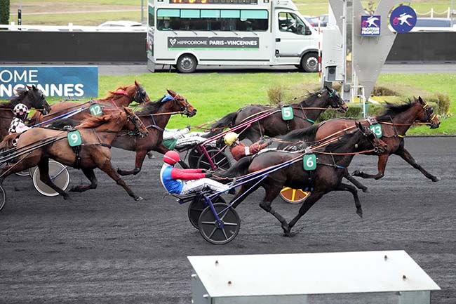 Arrivée quinté pmu PRIX DE POITIERS à PARIS-VINCENNES