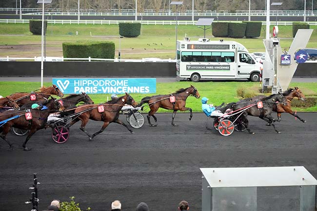 Arrivée quinté pmu PRIX D'ANGOULEME (PRIX DOMINIK CORDEAU) à PARIS-VINCENNES