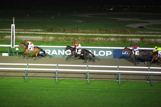Photo d'arrivée de la course pmu PRIX PRINCELINE à DEAUVILLE le Vendredi 24 janvier 2025