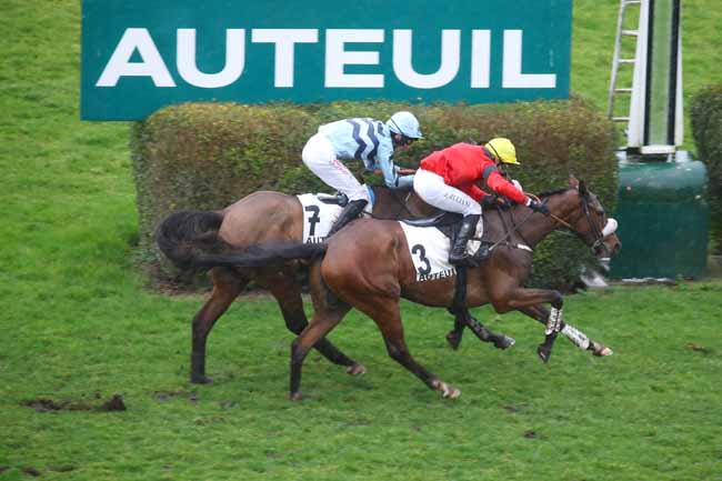 Photo d'arrivée de la course pmu PRIX TOFANO à AUTEUIL le Lundi 24 février 2025