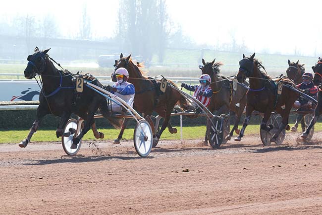 Arrivée quinté pmu PRIX DE SAINT-ETIENNE à CAEN