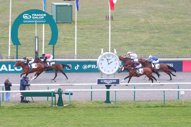 Arrivée quinté pmu PRIX DE LA JOURNEE DES PLANTES à CHANTILLY