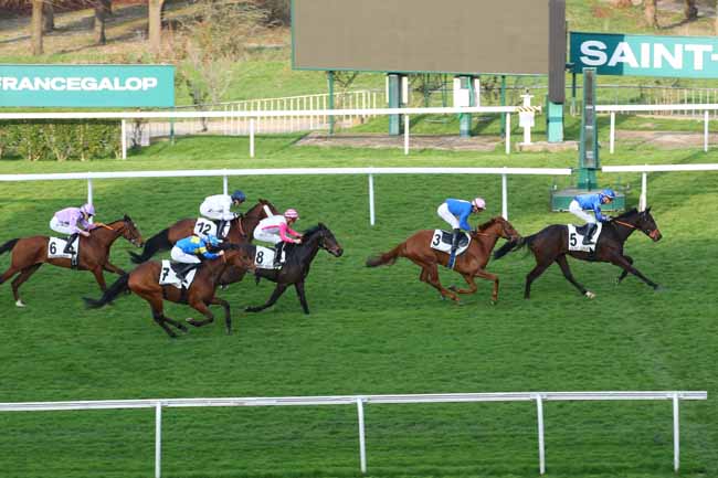 Photo d'arrivée de la course pmu PRIX D'ESTIMAUVILLE à SAINT CLOUD le Mardi 25 mars 2025
