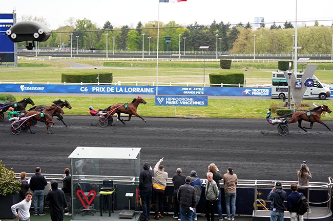 Photo d'arrivée de la course pmu PRIX DE LA LORRAINE à PARIS-VINCENNES le Samedi 12 avril 2025
