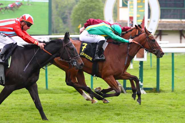 Photo d'arrivée de la course pmu PRIX DE VAUDRANPONT à COMPIEGNE le Vendredi 25 avril 2025
