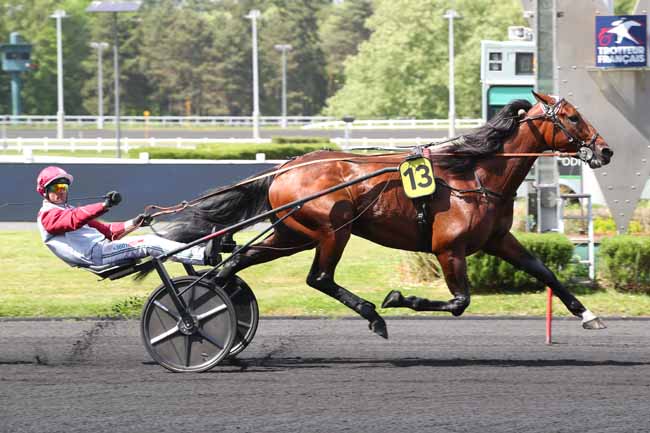 Photo d'arrivée de la course pmu PRIX ALBERT DEMARCQ à PARIS-VINCENNES le Samedi 3 mai 2025